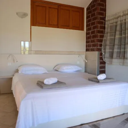Holiday House Gabrijel Гостевой дом